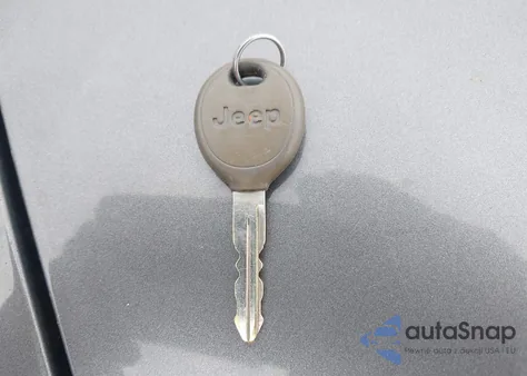 2002 Jeep Grand Cherokee Laredo z USA, uszkodzony, nr VIN 1J4GX48S62C252824